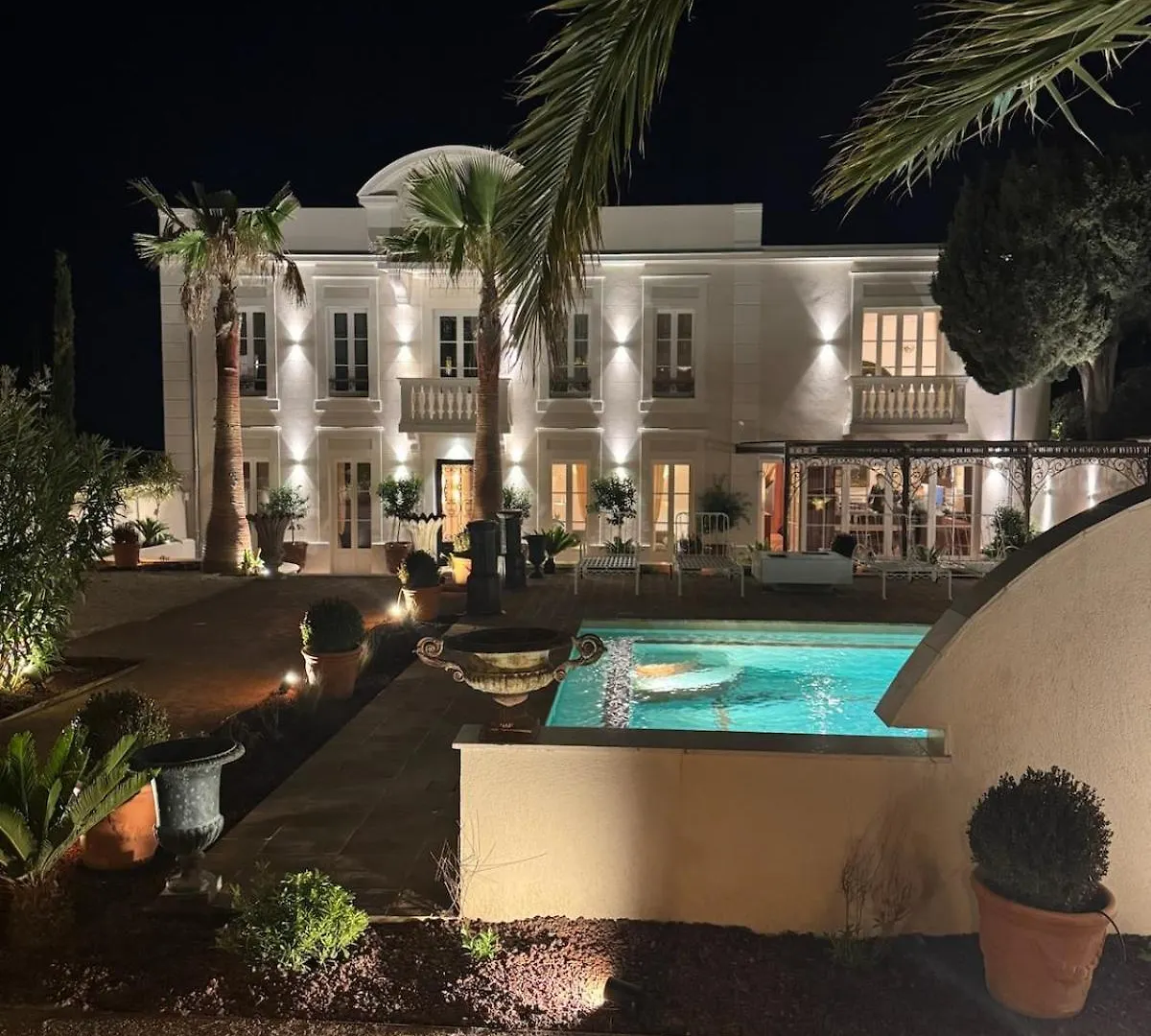 Villa Paquerette, Marseille 0*,